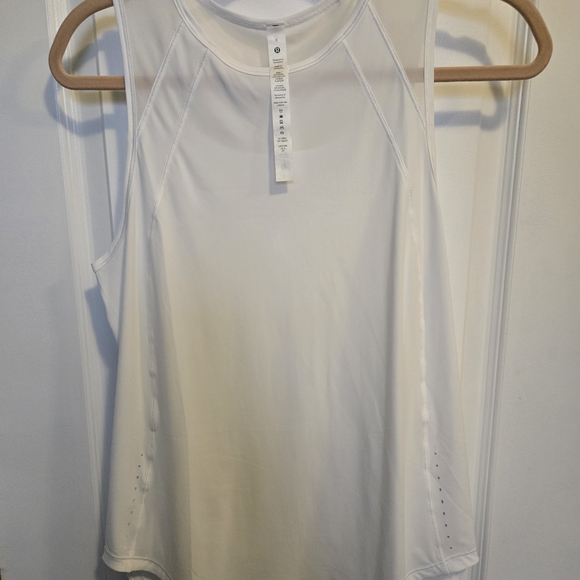 Sculpt Tank - Picture 1 of 4